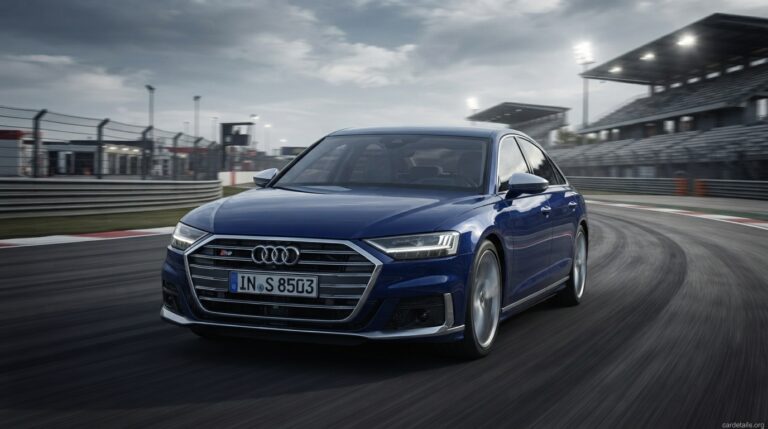 Audi 2024 SQ8 Sportback e-tron (20 inch wheels)
