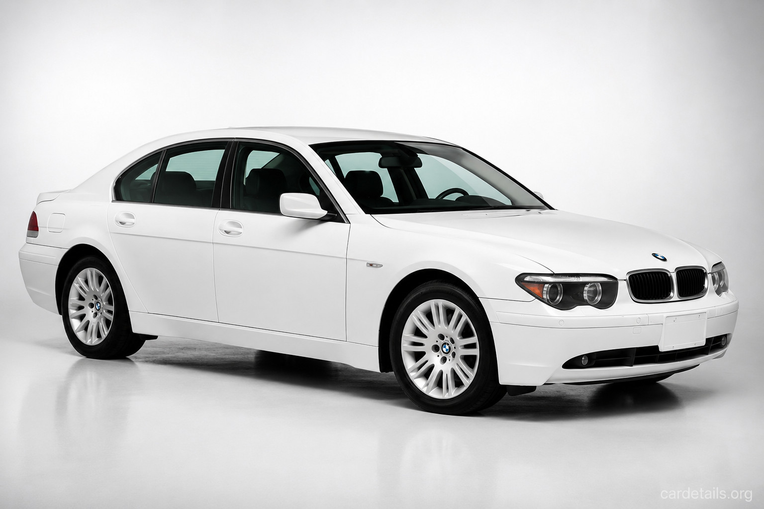 2002 BMW 745i