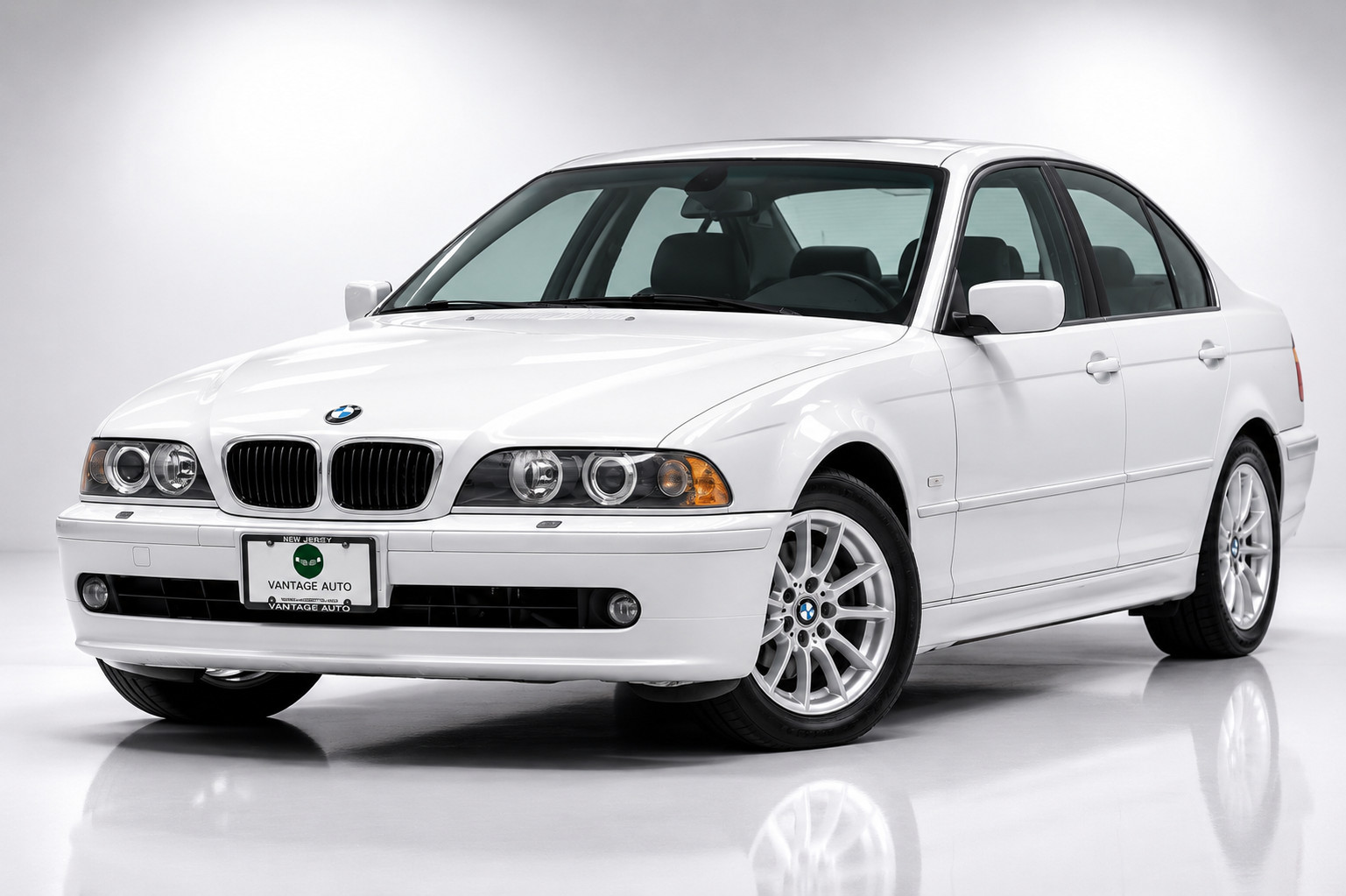2003 BMW 525i