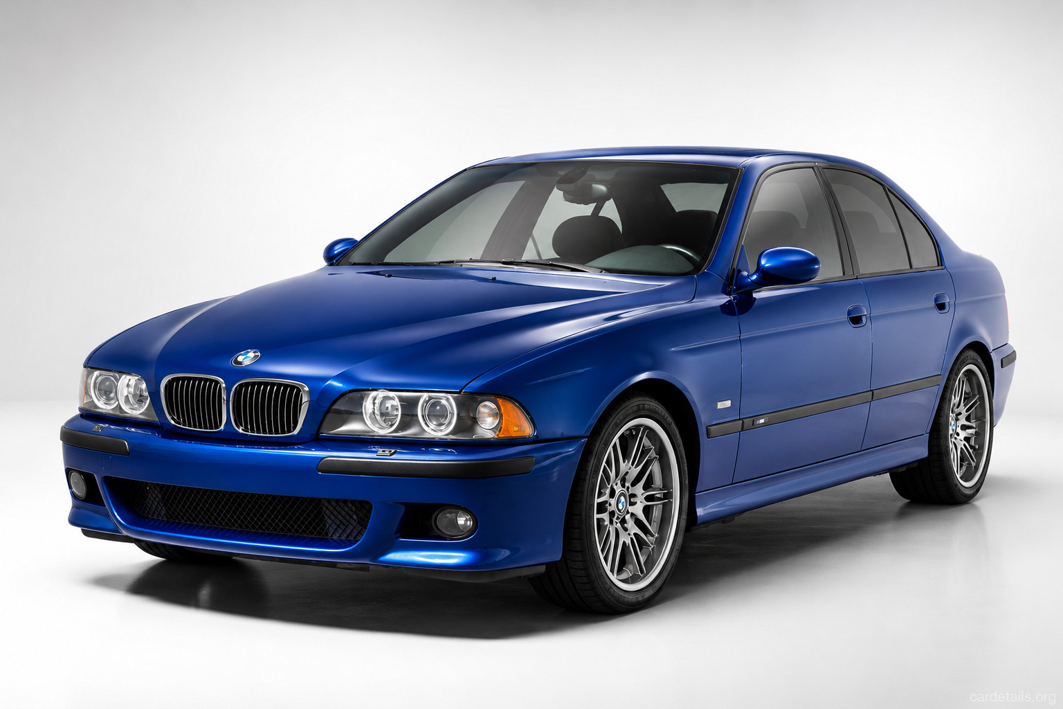 2003 BMW M5