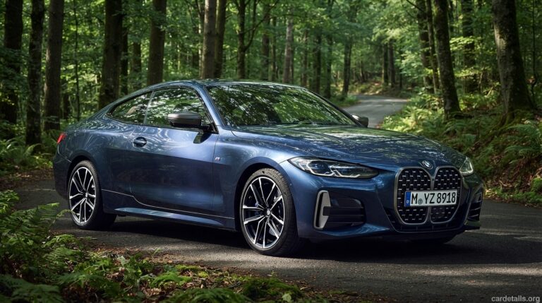 BMW 2021 M4 Coupe