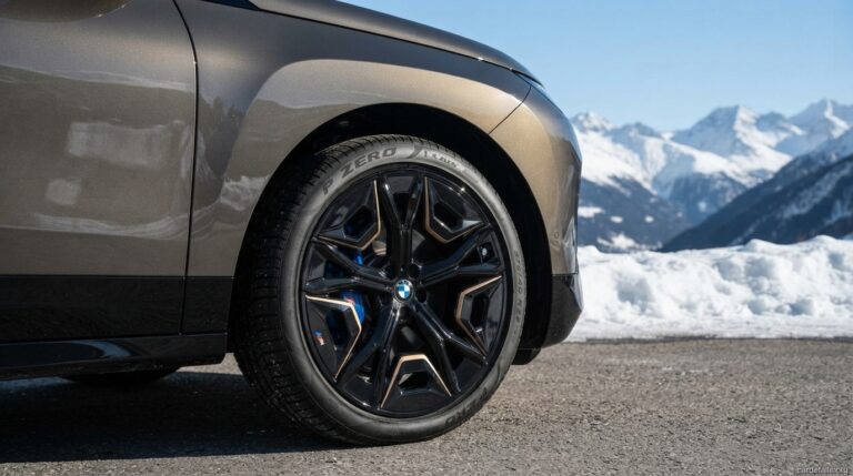 BMW 2023 iX M60 (21 inch wheels)
