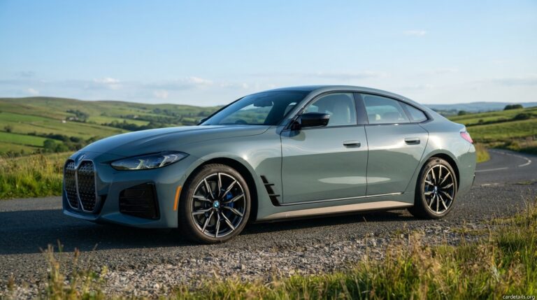 BMW 2025 430i Coupe