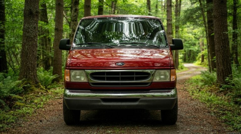Ford 2000 E150 Club Wagon