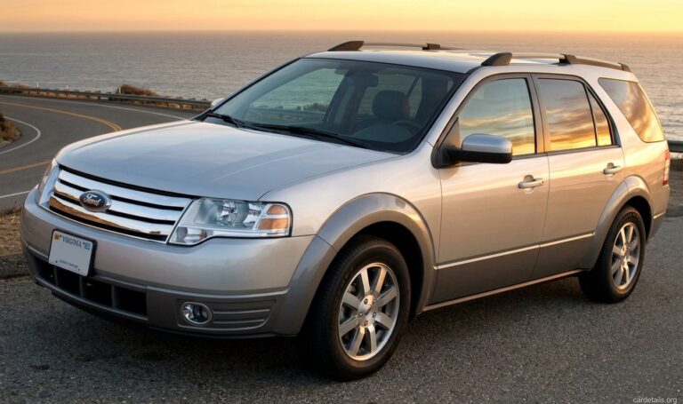 Ford 2008 Taurus X AWD