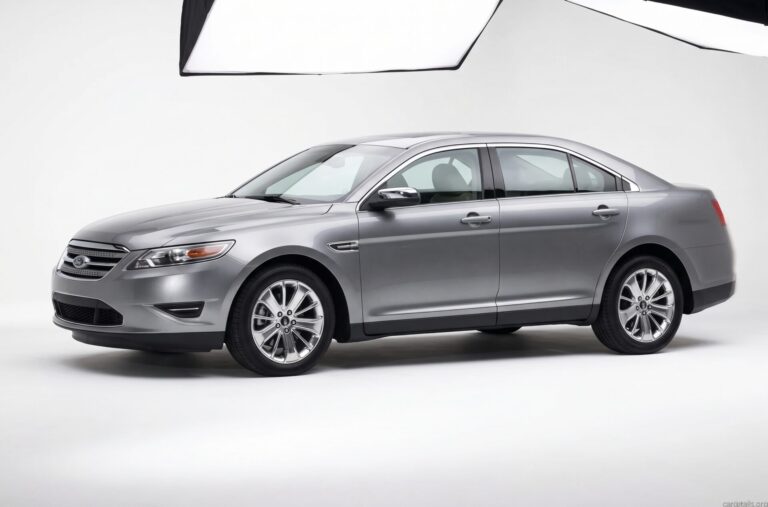 Ford 2010 Taurus FWD
