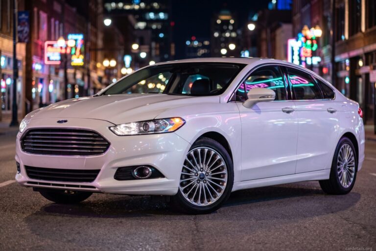 Ford 2013 Fusion AWD