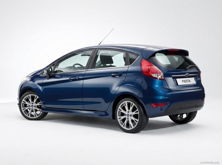 Ford 2014 Fiesta FWD