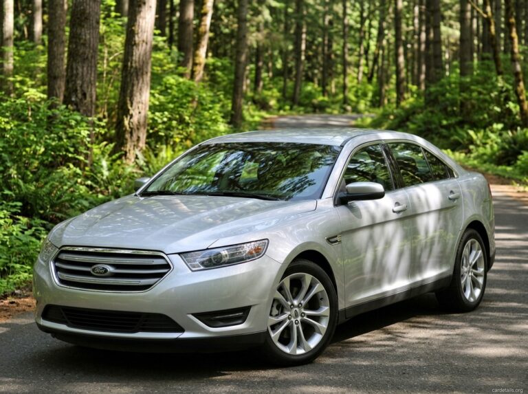 Ford 2015 Taurus AWD