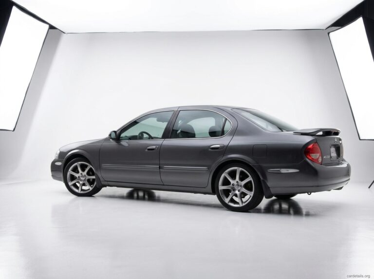 Nissan 2000 Maxima