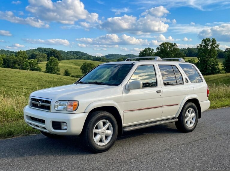 Nissan 2001 Pathfinder 2WD