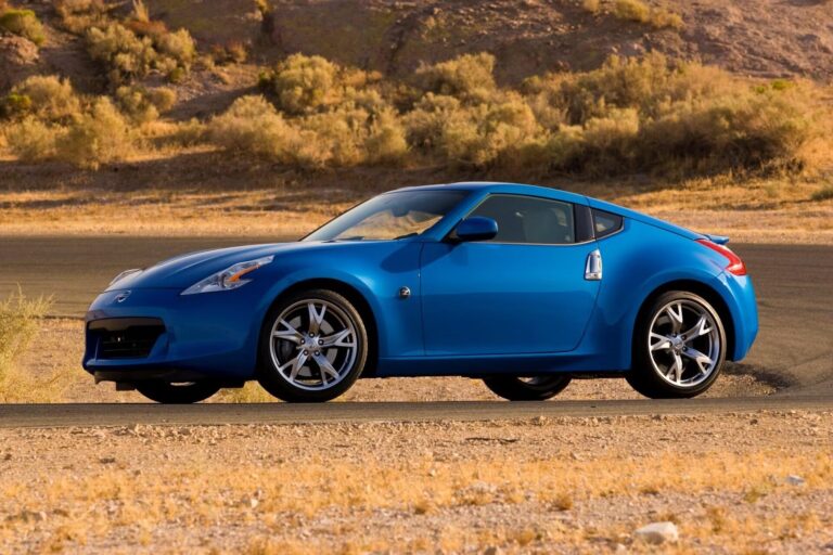 Nissan 2010 370Z