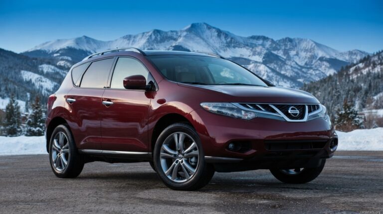 Nissan 2012 Murano AWD