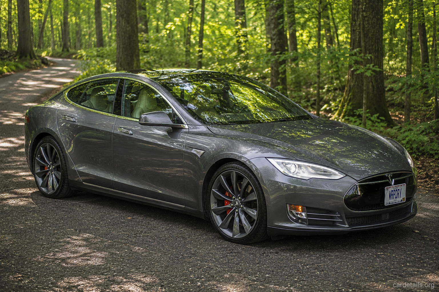 2015 Tesla Model S AWD - P85D