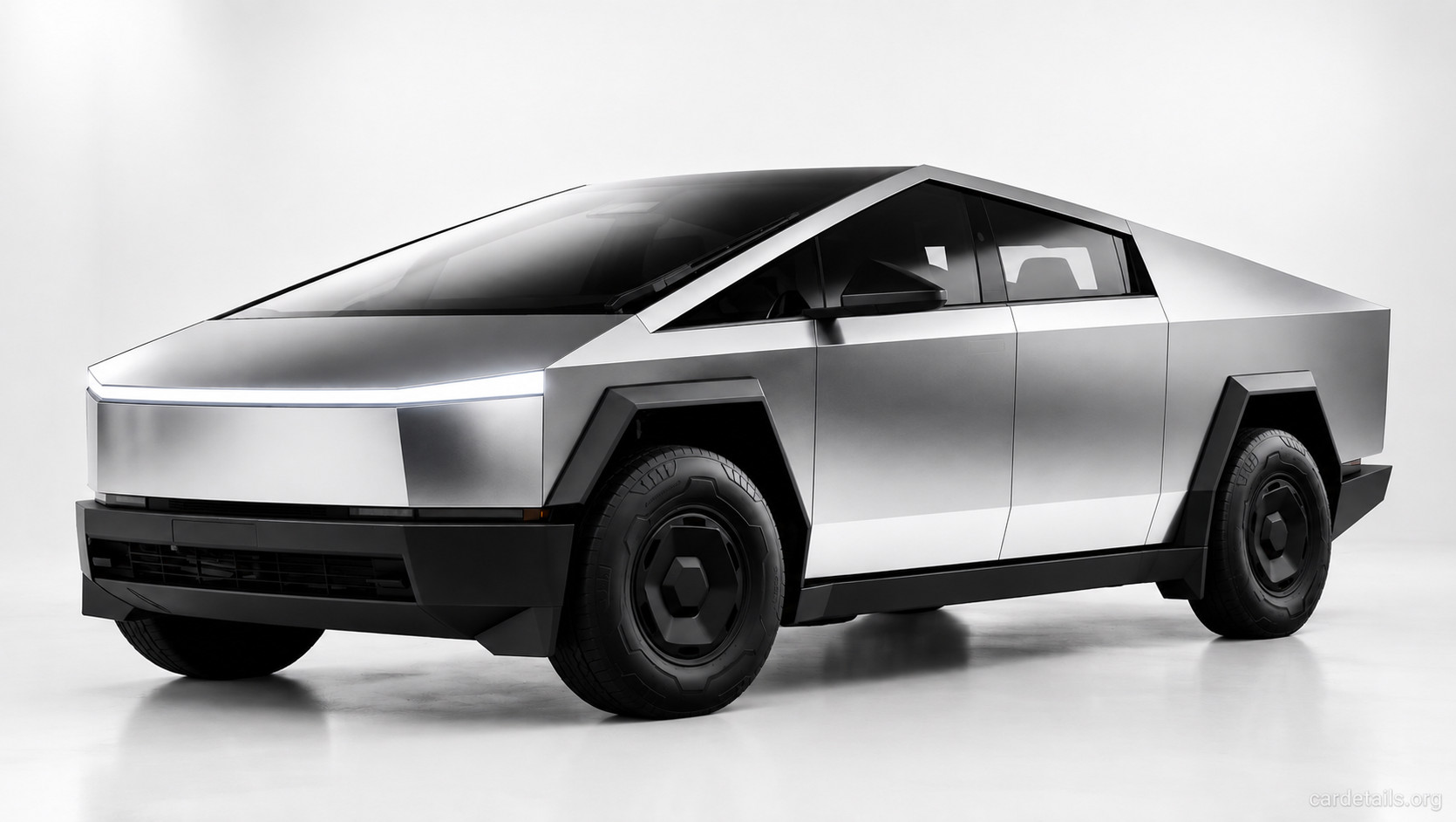 2025 Tesla Cybertruck Long Range (20in Cyber wheels)