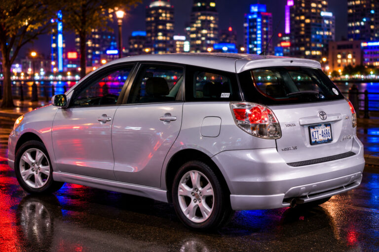 Toyota 2005 Matrix AWD