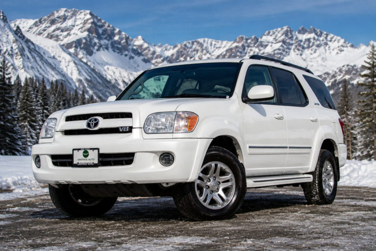 Toyota 2005 Sequoia 4WD