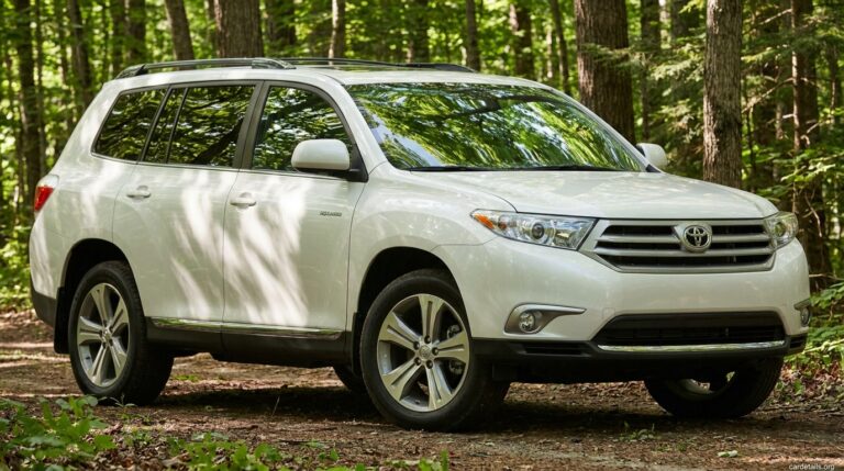 Toyota 2011 Highlander 4WD