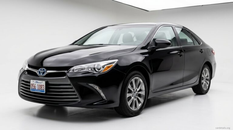 Toyota 2017 Camry Hybrid XLE/SE