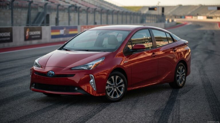 Toyota 2022 Prius AWD