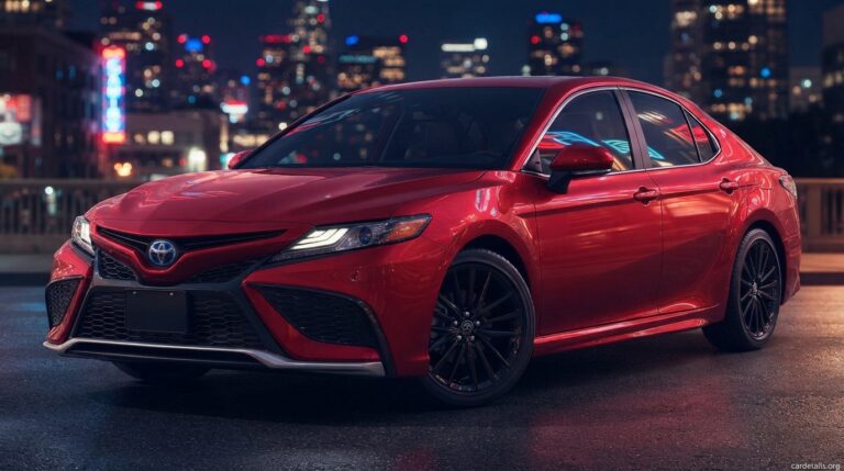 Toyota 2024 Camry Hybrid LE
