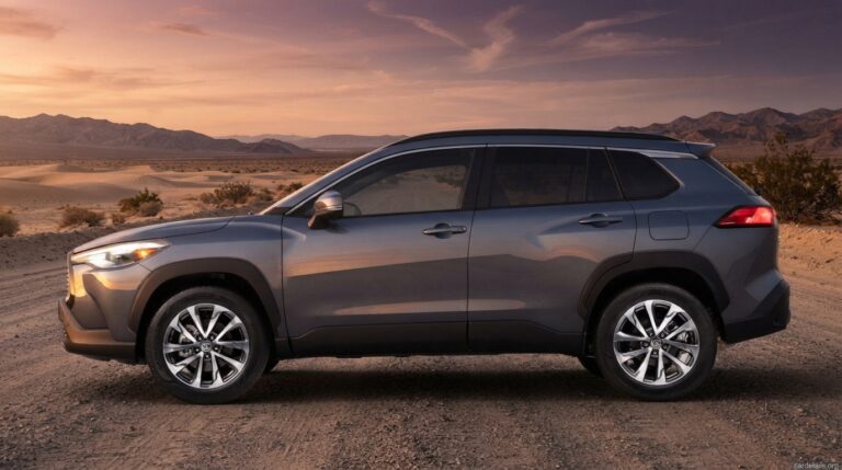 Toyota 2024 Corolla Cross AWD