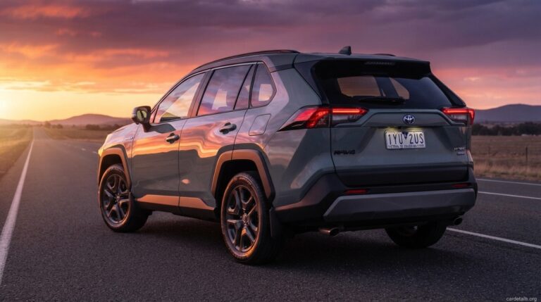 Toyota 2024 RAV4 Hybrid AWD