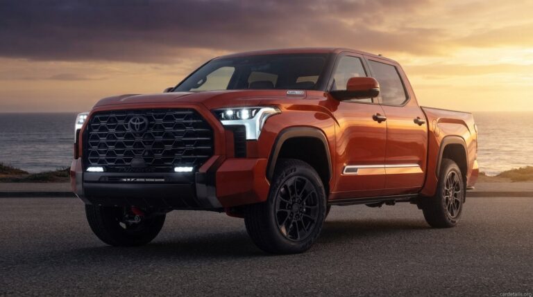 Toyota 2024 Tundra 4WD