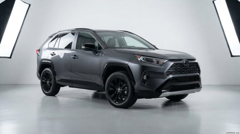 Toyota 2025 RAV4 AWD
