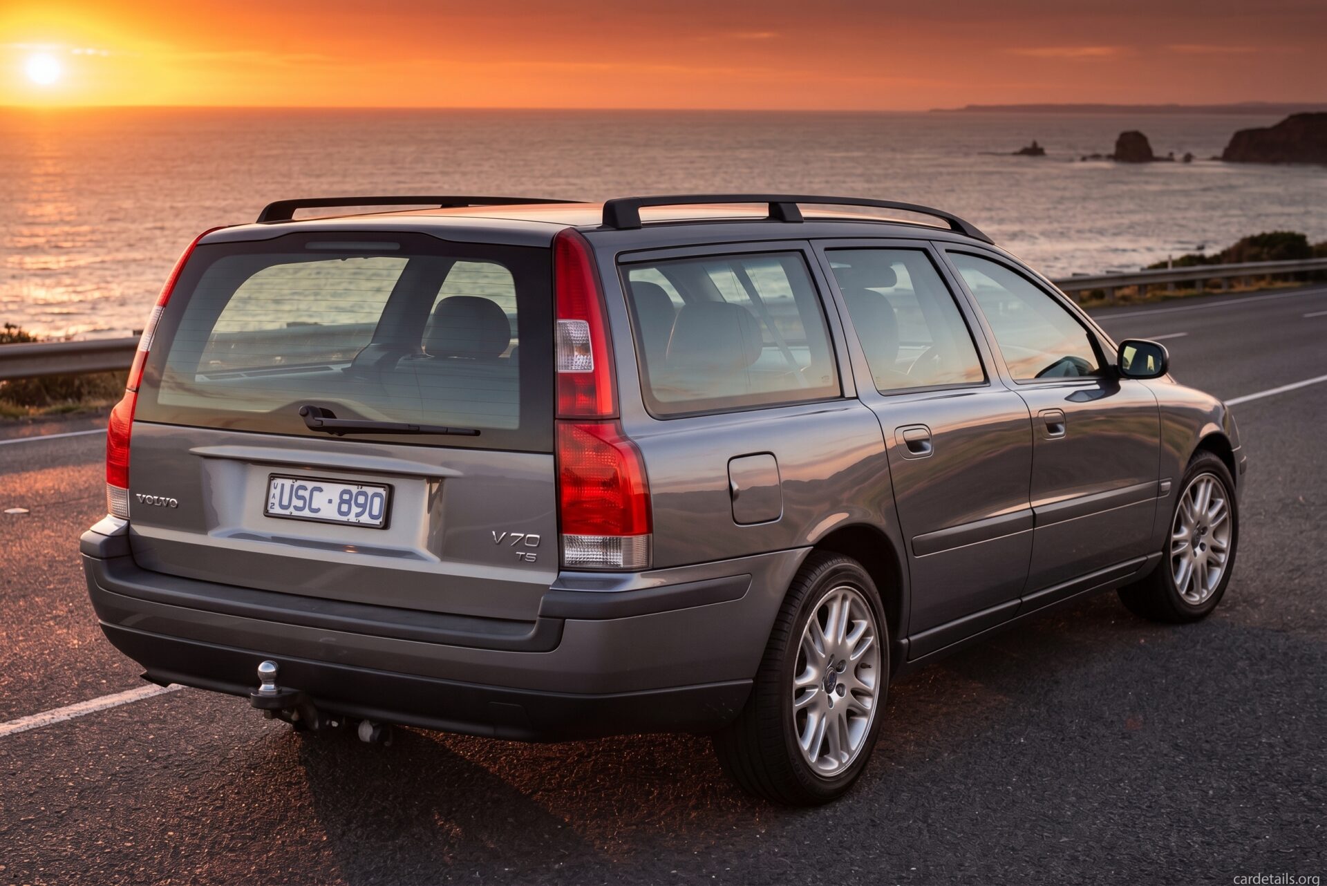 2001 Volvo V70 AWD