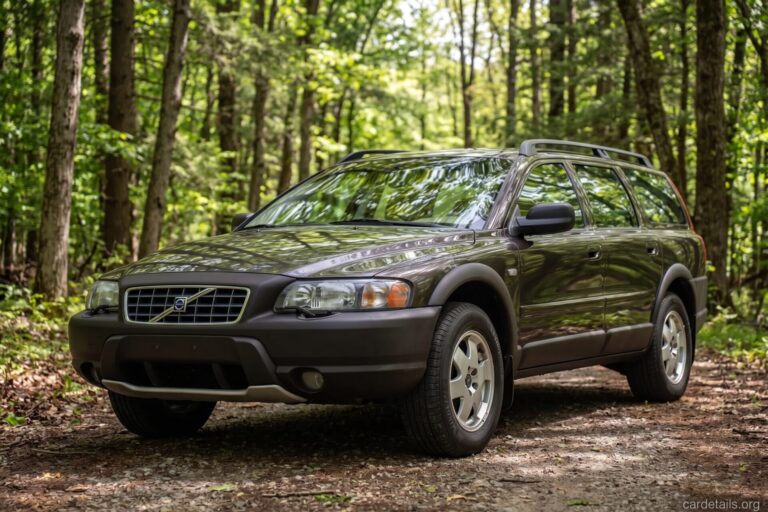 Volvo 2001 V70 XC AWD