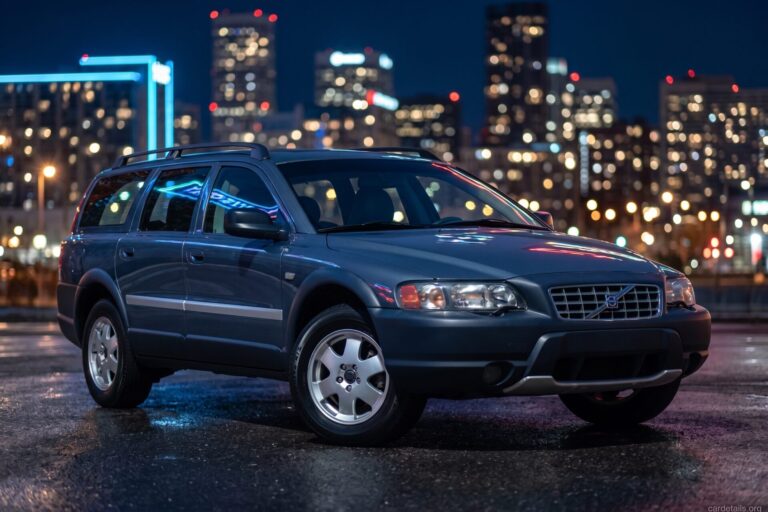 Volvo 2002 V70 FWD
