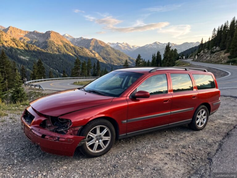 Volvo 2005 V70 FWD