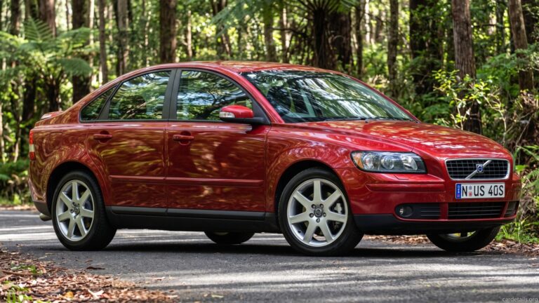 Volvo 2006 S40 AWD