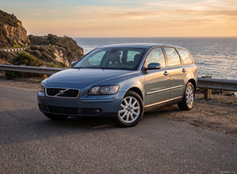 Volvo 2006 V50 FWD
