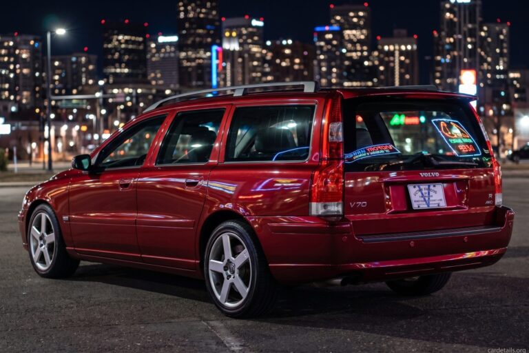 Volvo 2006 V70 R AWD