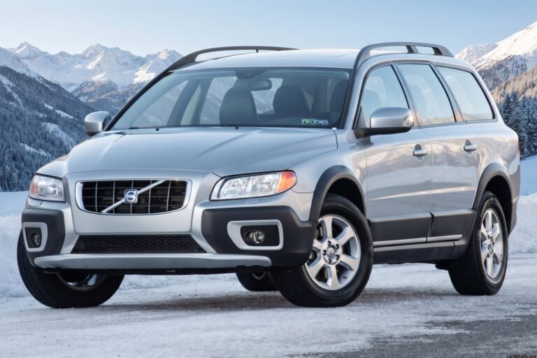 Volvo 2009 XC70 AWD