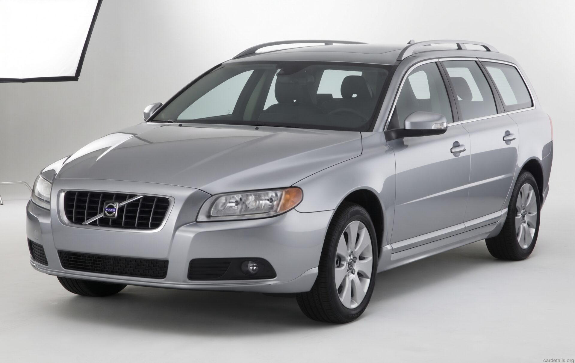2010 Volvo V70 FWD