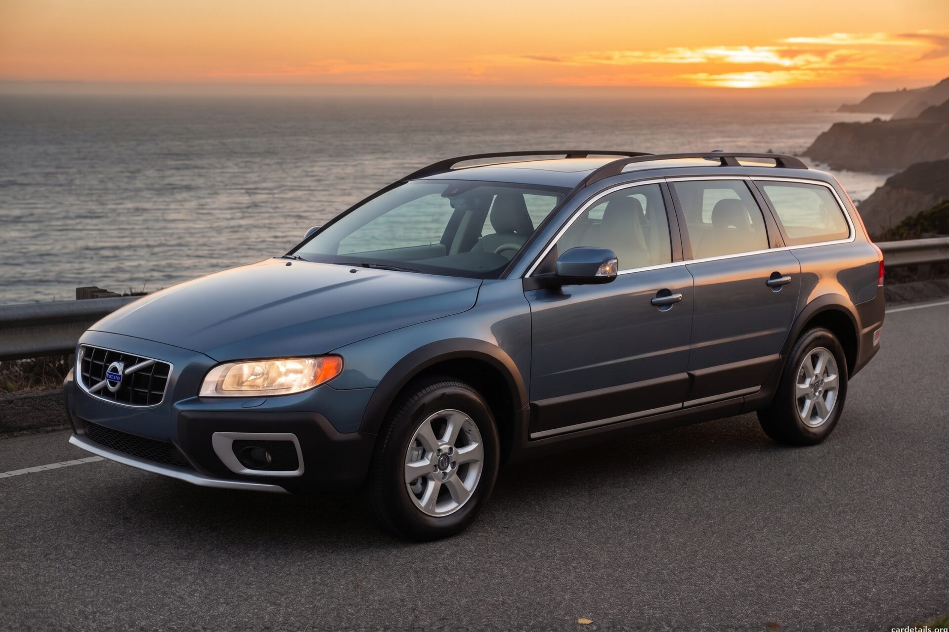 2010 Volvo XC70 AWD