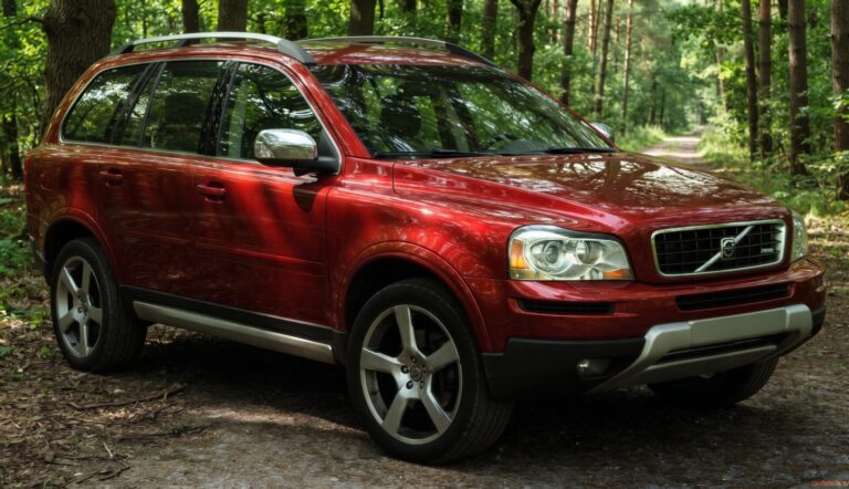 Volvo 2010 XC90 FWD