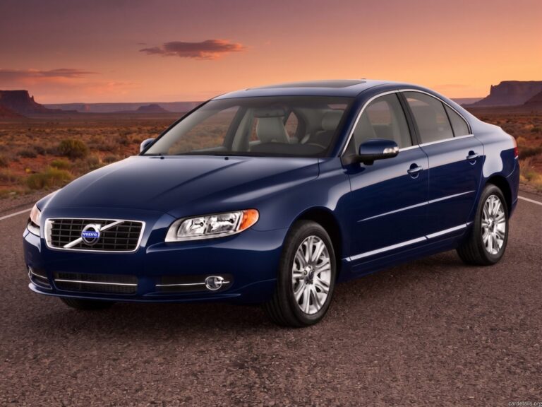 Volvo 2011 S80 FWD