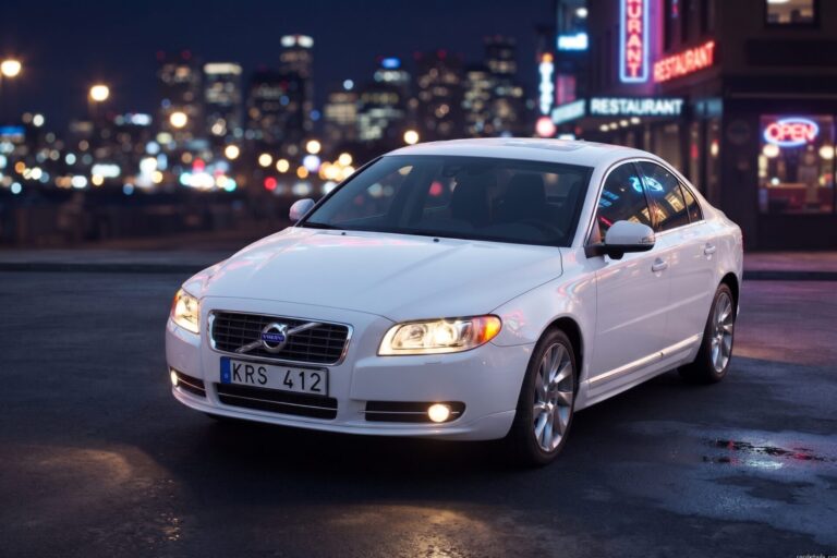 Volvo 2012 S80 AWD