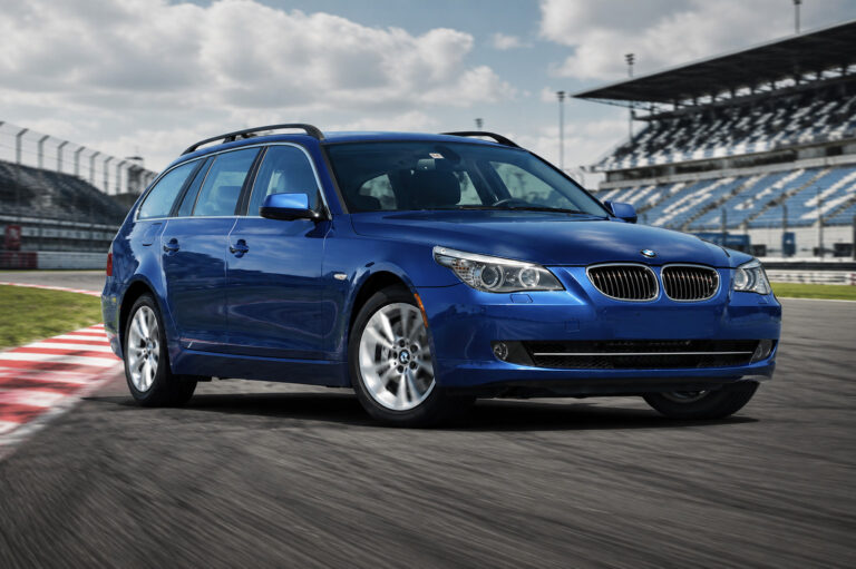 BMW 2010 535i Sport Wagon xDrive