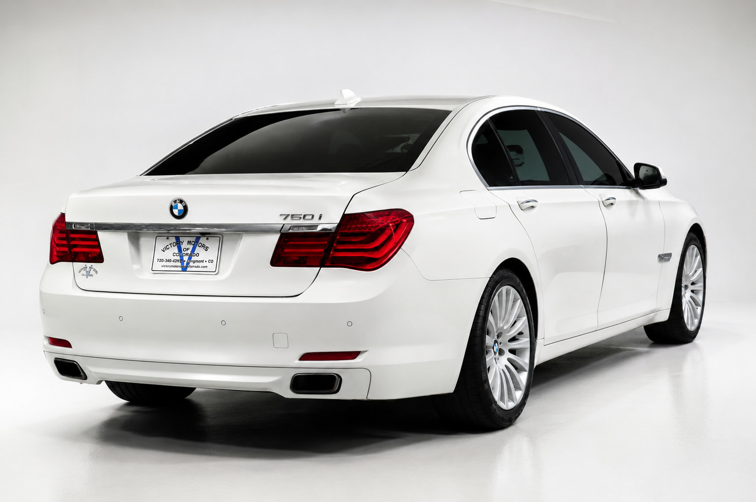 2012 BMW 750i xDrive