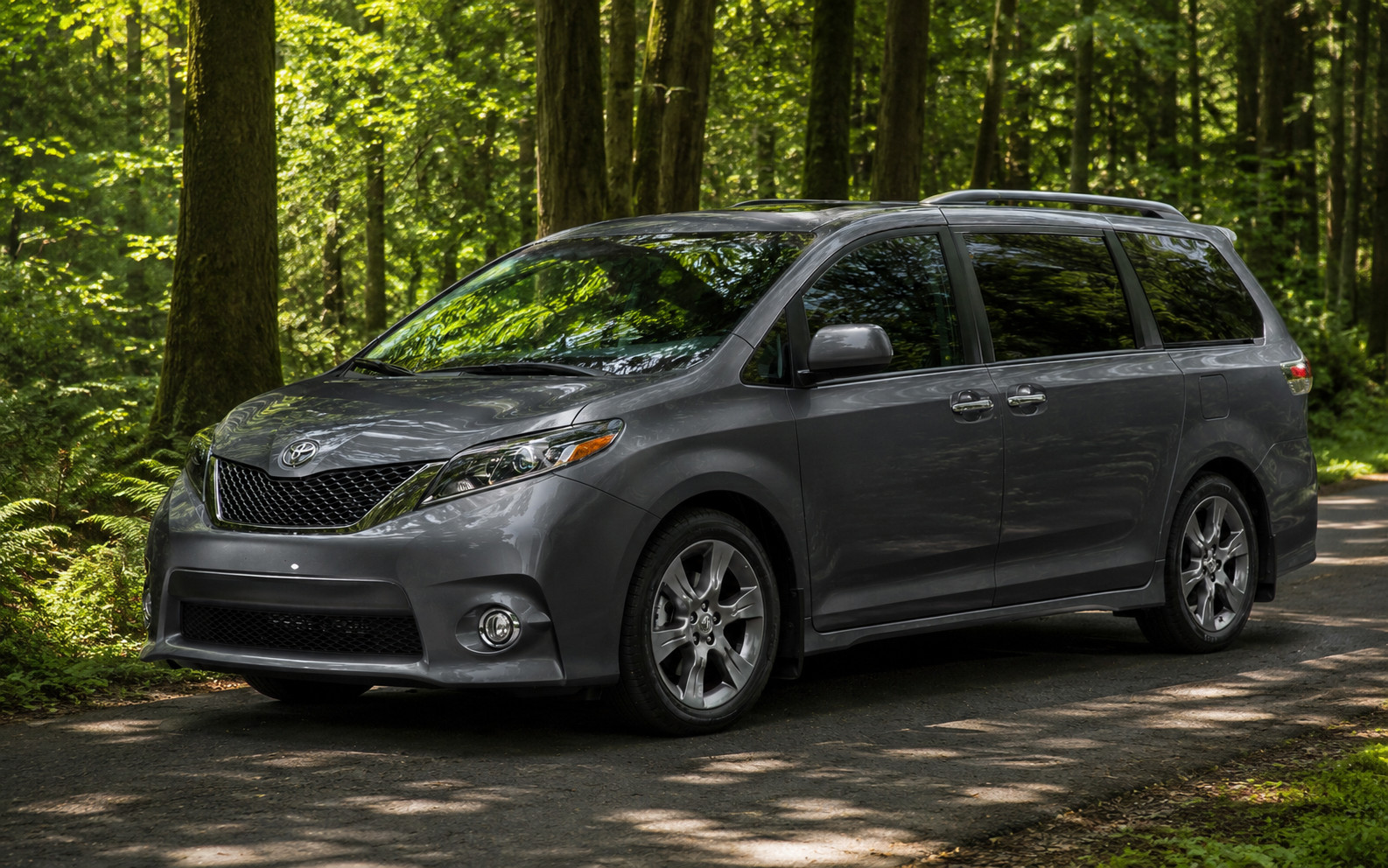 2017 Toyota Sienna 2WD