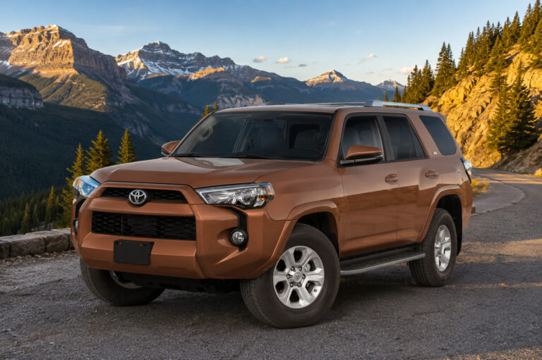 Toyota 2019 4Runner 2WD