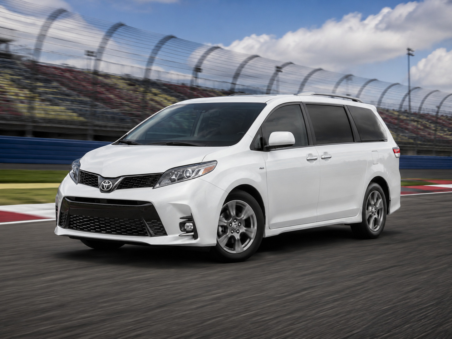 2019 Toyota Sienna AWD