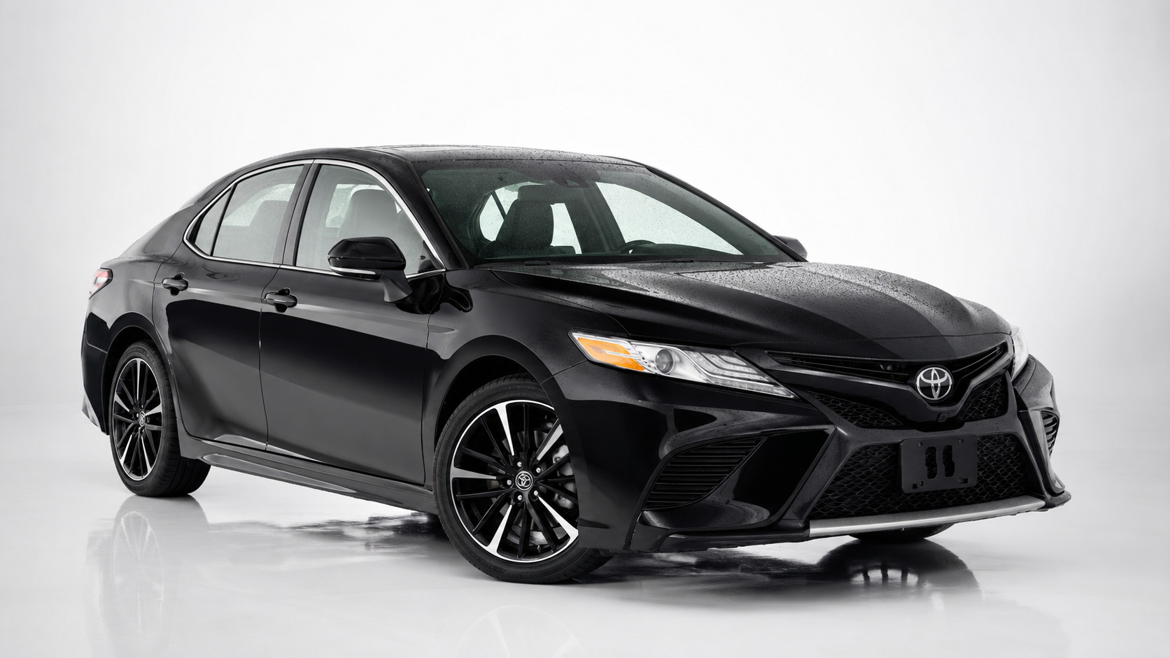 2020 Toyota Camry LE/SE