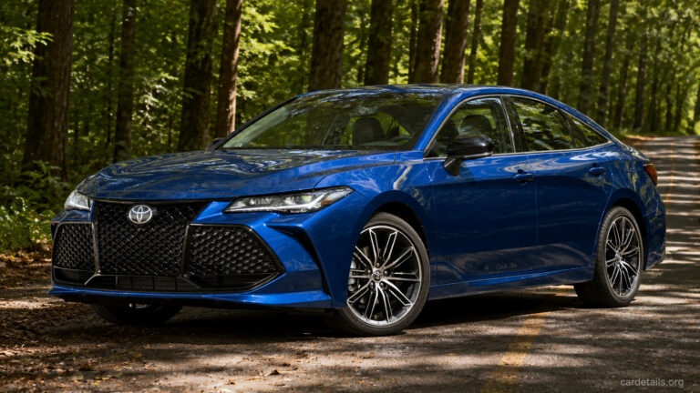 Toyota 2022 Avalon Hybrid